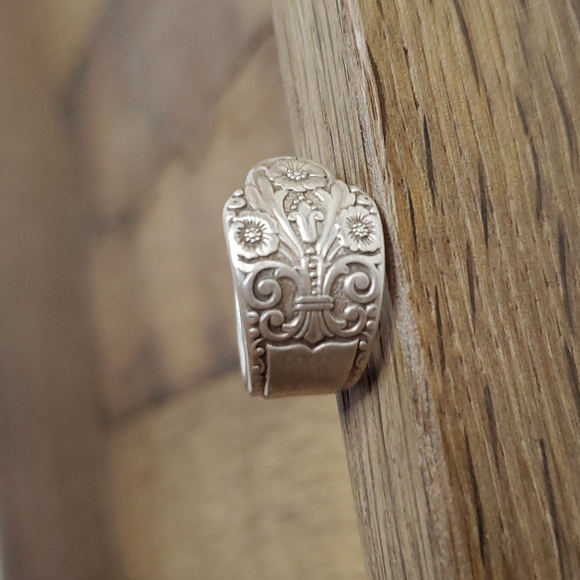 Cheles Dedigns Jewelry - Vintage Silverware Spoon Ring Size 6